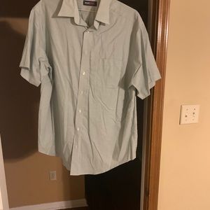 Short sleeve buttoned down shirt